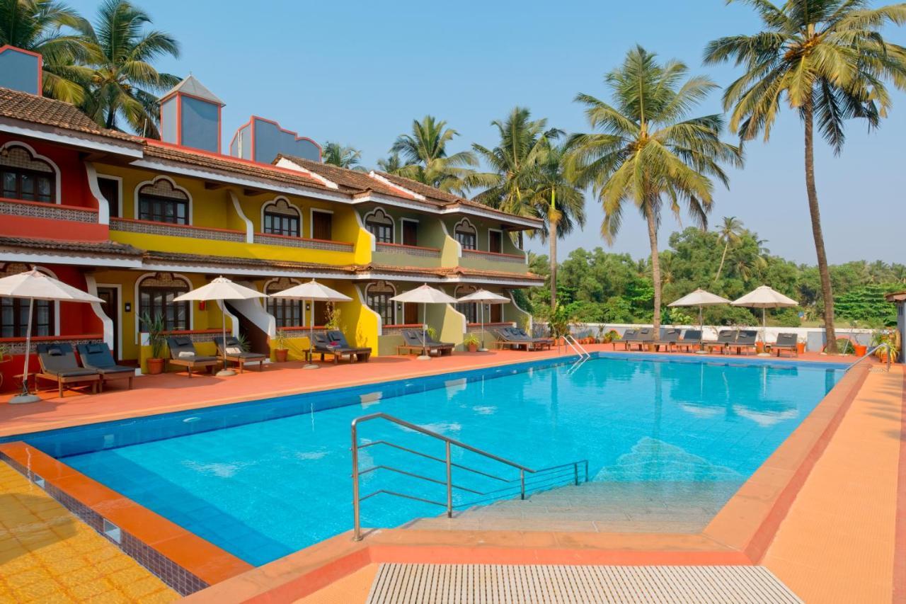 Skylark Hotel 2*